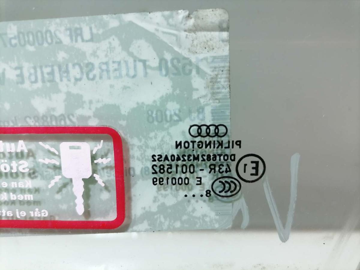 Audi A4 8K B8 original T&uuml;rscheibe vorn rechts Bj.2010